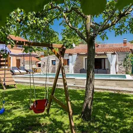 Zvane Dom wakacyjny Žminj